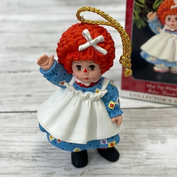 MOP TOP WENDY Madame Alexander Hallmark Christmas ornament - Picture 1 of 5